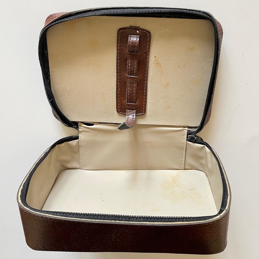 Vintage Buxton Faux Leather Razor Train Case Cosmetic Travel Bag Canada FLAW